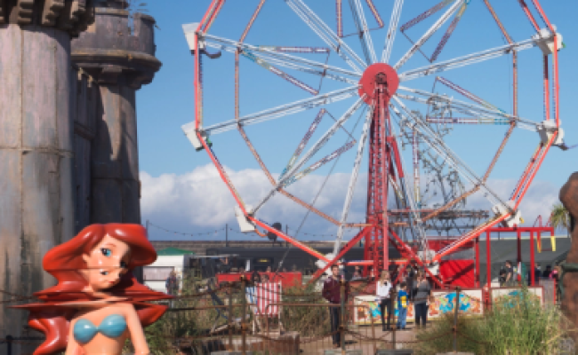 Dismaland photograph